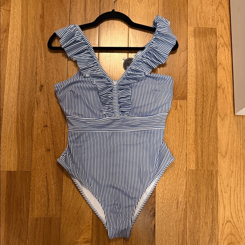 One piece adorable ruffle bathing suit XL NWT NAVY WHITE